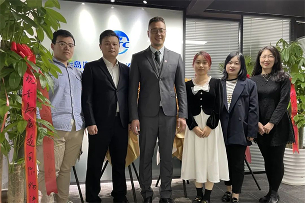 Haiyuan Logistics Technology took a picture of "Qingdao Branch" and wish you good luck in opening! Haiyuan Logistics Technology took a picture of "Qingdao Branch" and wish you good luck in opening!